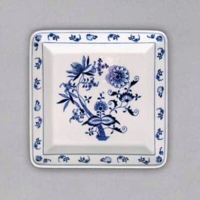Cibulák – Tanier plytký 4-hranný 21 cm – originálny cibuľový porcelán 1. akosť