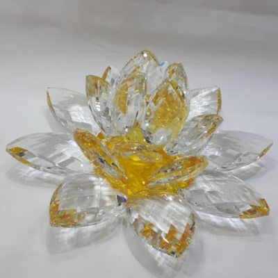 Krištálový brúsený lotosový kvet žltý 20 cm