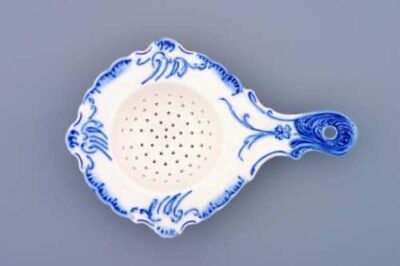 Cibulák – Sitko na čaj 16 cm – originál cibuľový porcelán 1. akosť
