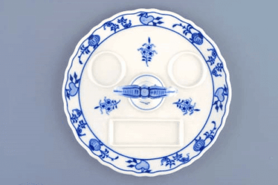 Cibulák – Podnos guľatý 21 cm s rukoväťou na soľničku, koreničku a dózu na špáradlá – originál cibuľový porcelán 1. akosť - Image 2