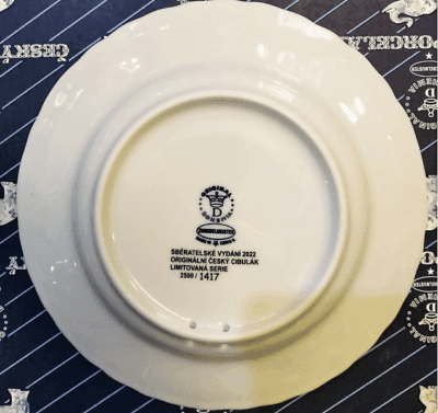 1. Cibulák – Výročný tanier 2022 – Originálny cibuľový porcelán 1. akosť - Image 2