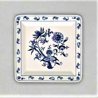 Cibulák – Tanier plytký 4-hranný 27 cm – originál cibuľový porcelán 1. akosť