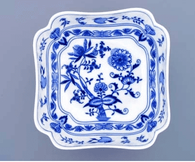Cibulák – Misa šalátová 4-hranná vysoká 24 cm – originálny cibuľový porcelán 1. akosť