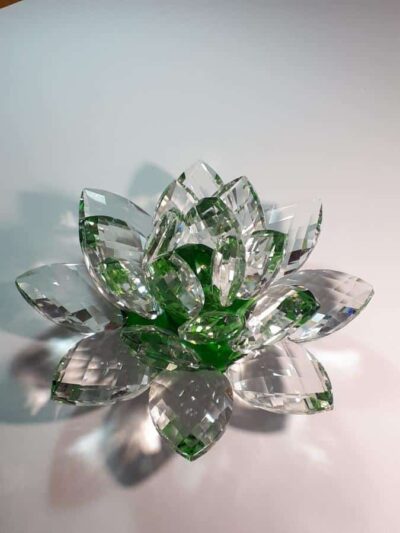 Krištáľový lotosový kvet zelený 20 cm