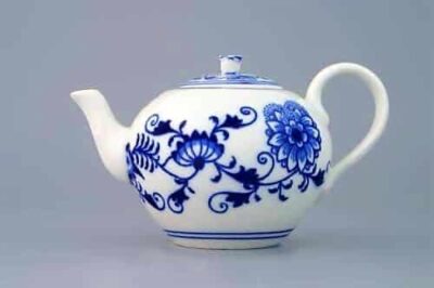 Cibulák – Kanvica čajová so sitkom 0,35 l – originál cibuľový porcelán 1. akosť